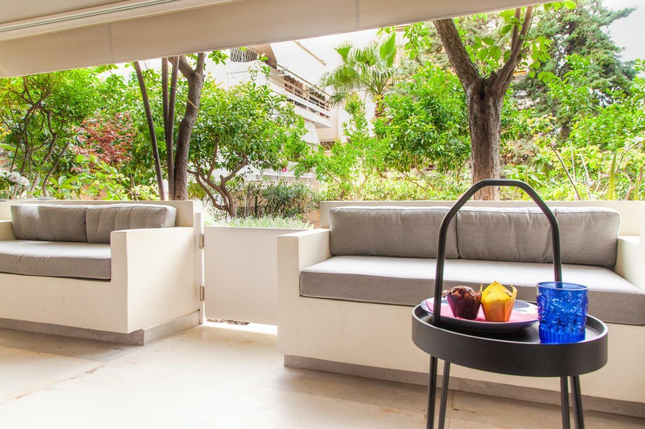 Sweet Suite Flora In Vouliagmeni Athens Exterior photo