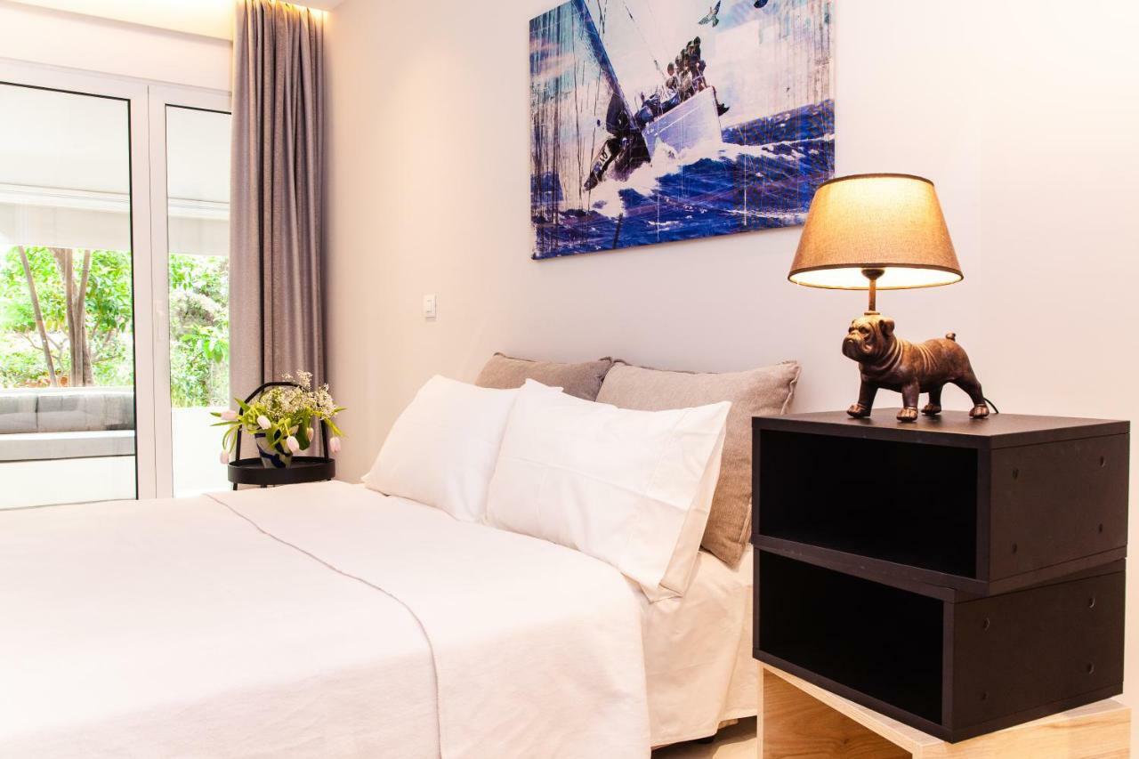 Sweet Suite Flora In Vouliagmeni Athens Exterior photo